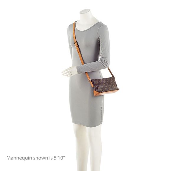 Louis Vuitton Vintage Monogram Canvas Trotteur Shoulder Bag - Picture 5 of 15